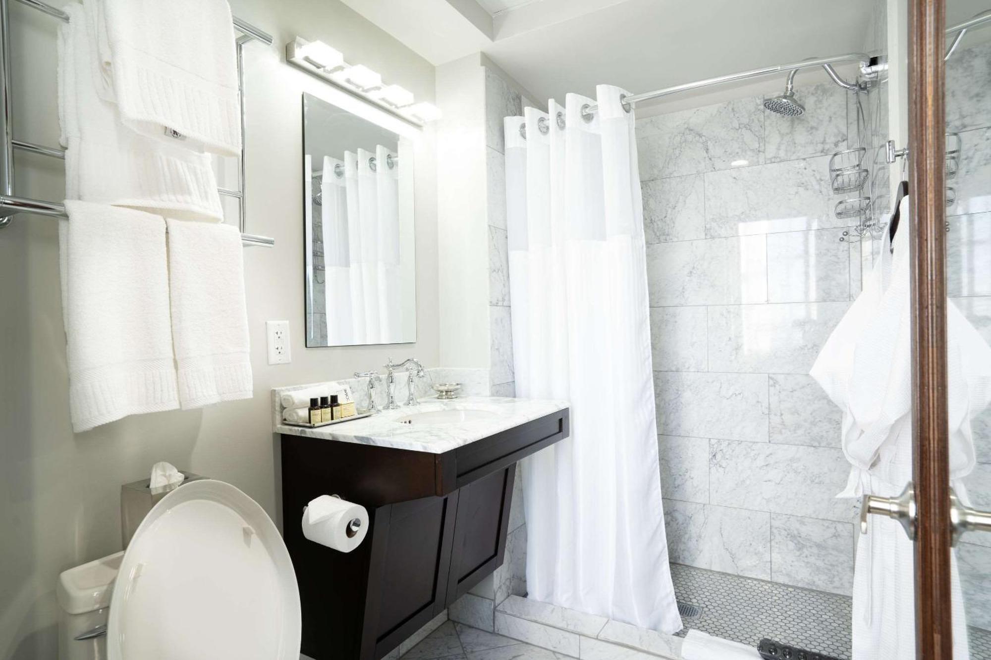 The Esquire Hotel Downtown Gastonia, Ascend Hotel Collection Eksteriør bilde